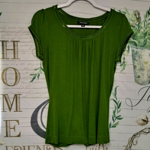 Banana Republic Tops - Banana Republic Green Scoop Neckline Top Size M